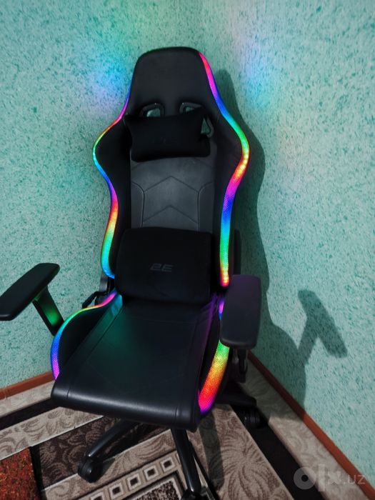 } Игровое кресло 2E GAMING OGAMA ll RGB Black