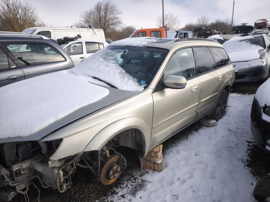 Субару алтбег На части Outeack Subaru