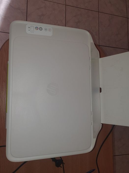Vand imprimanta multifunctionala Hp deskjet 2130