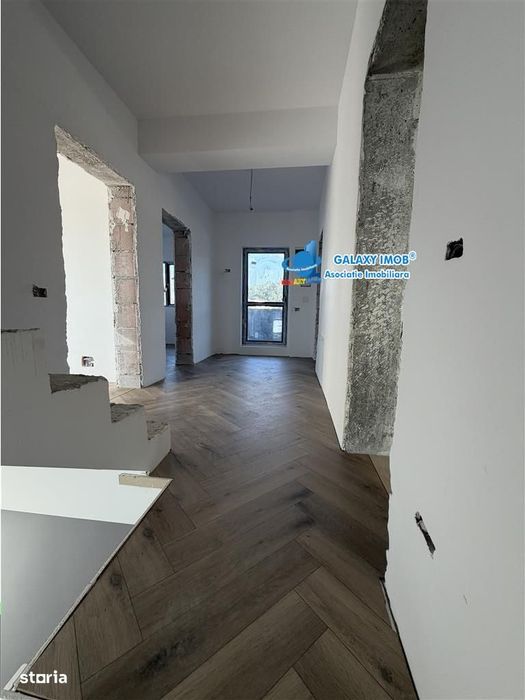Proprietar-Casa P+1+M-5 camere3bai- Teren 540mp Vis-a-vis  PADURE