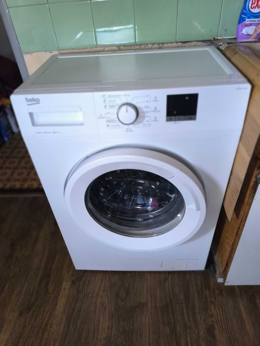 РАБОТЕЩА Пералня Beko