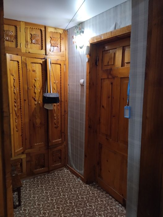 1,5ка находиться на Радужном