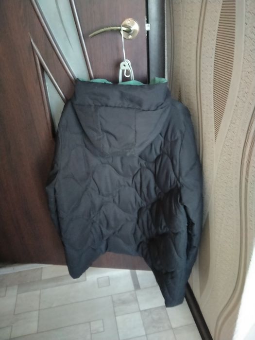 Продам куртку весна р-р 48-50