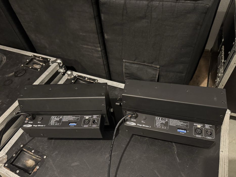 Vand 2 buc Showtec Stage Blinder 2