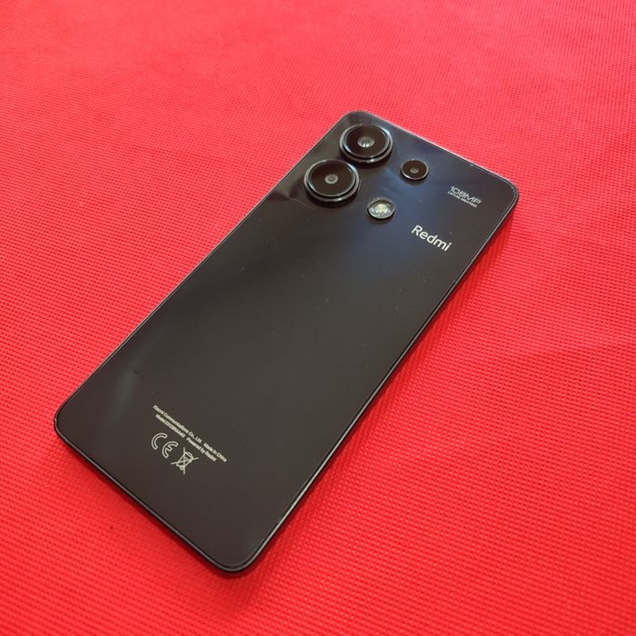 Redmi Note 13 ideal srochni sotiladi