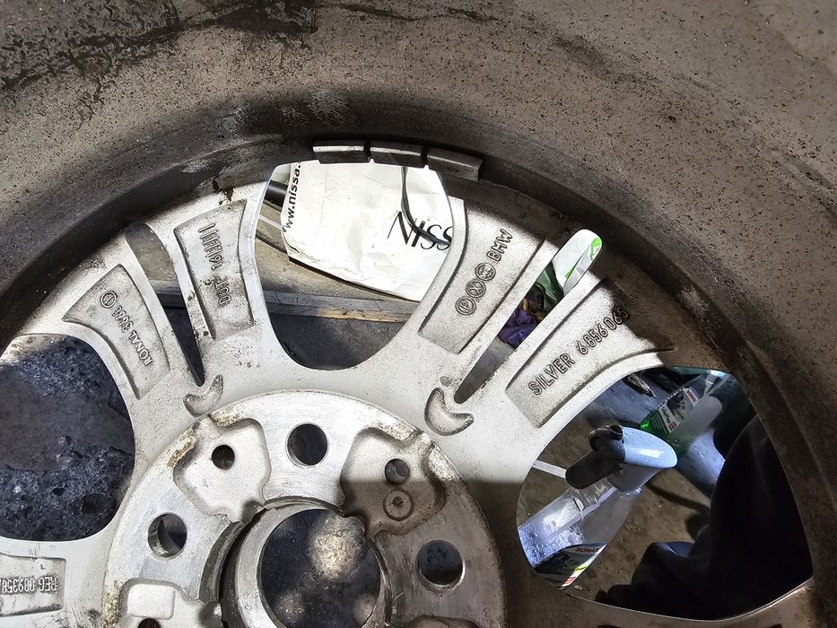 4 jante originale BMW X1 F48 5x112 cu anvelope iarna 225 55 17 Pirelli