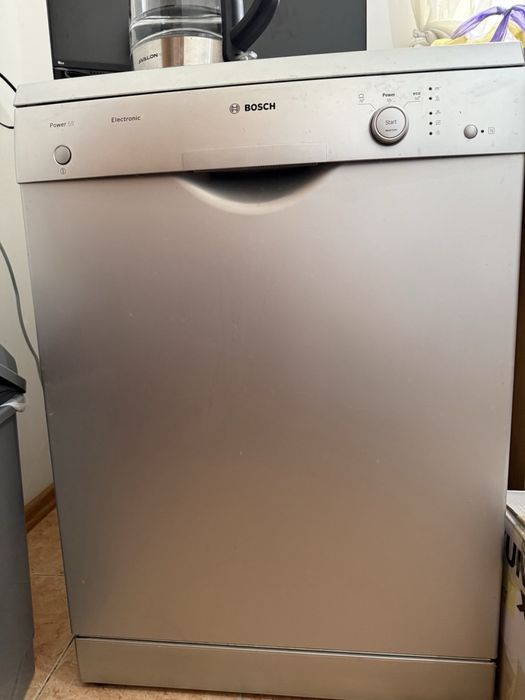 Посудомоечная машинка BOSCH
