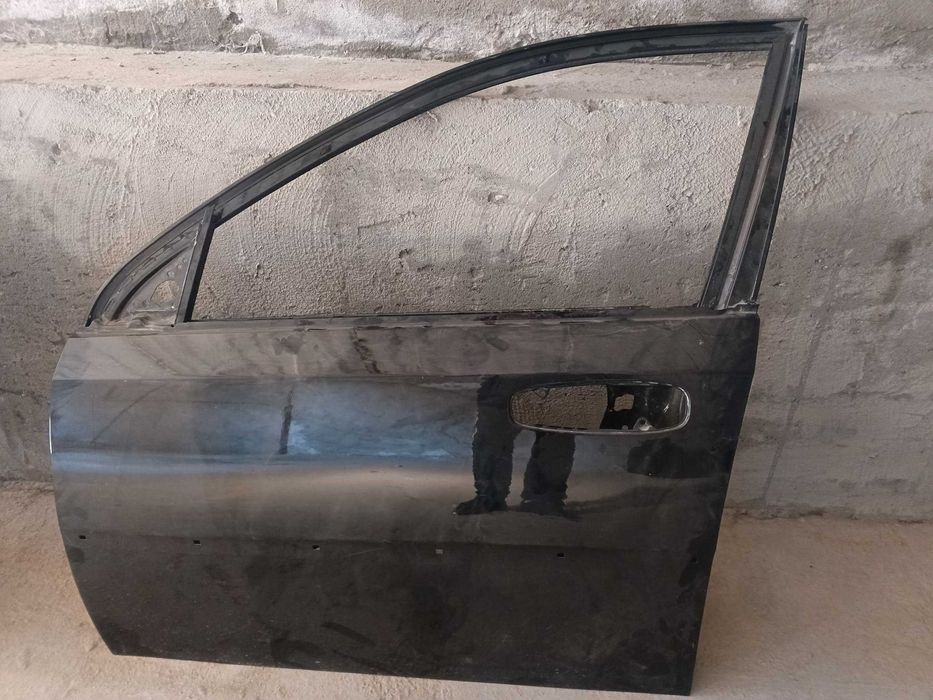 Gentra eshik rangi qora GBO