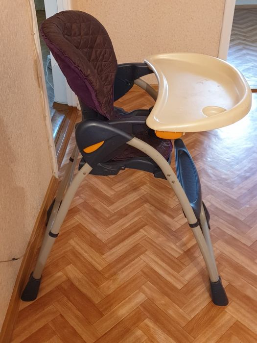 Продам детский столик