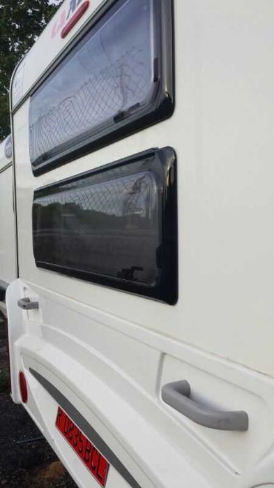 Vand  rulota fast-food, si rulota camping.