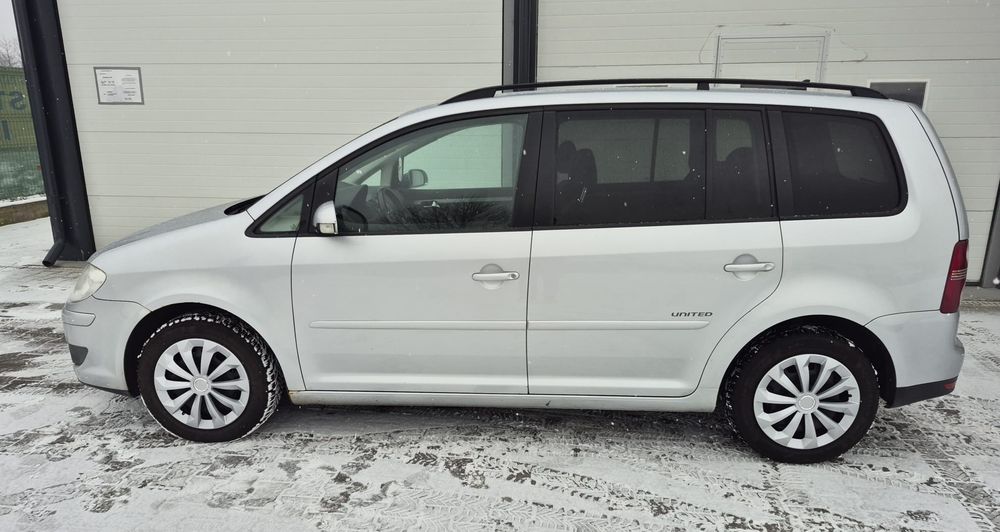 De vanzare WV Touran 7 locuri