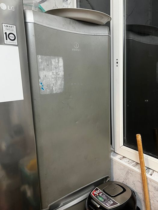 Холодильник индесит