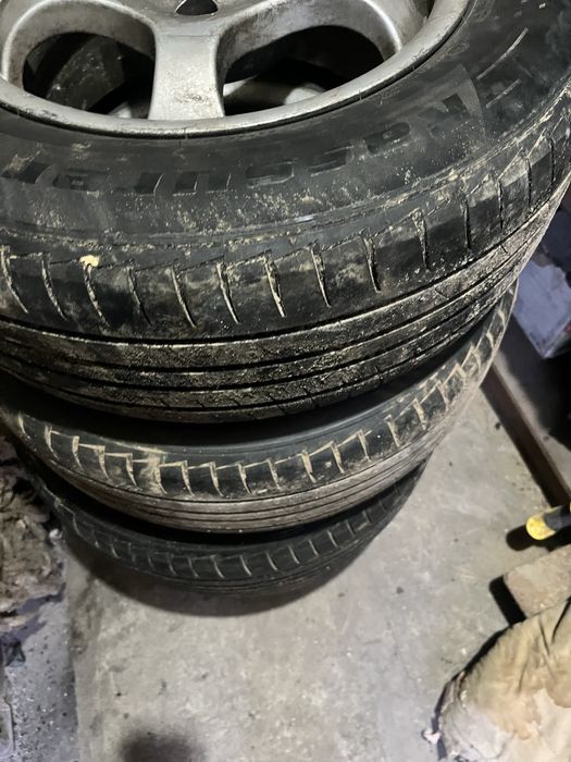 Продам коелса вместе с дисками