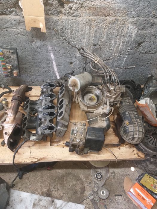 Запчасти на ауди 100 селедка