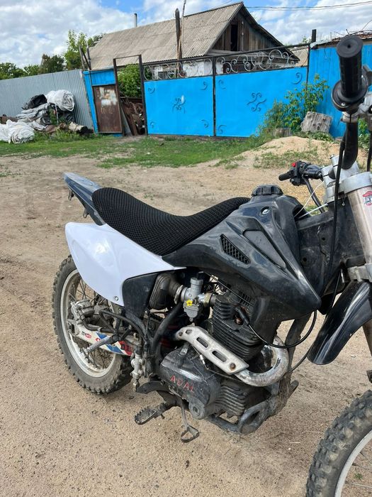 Продам эндуро 250куб
