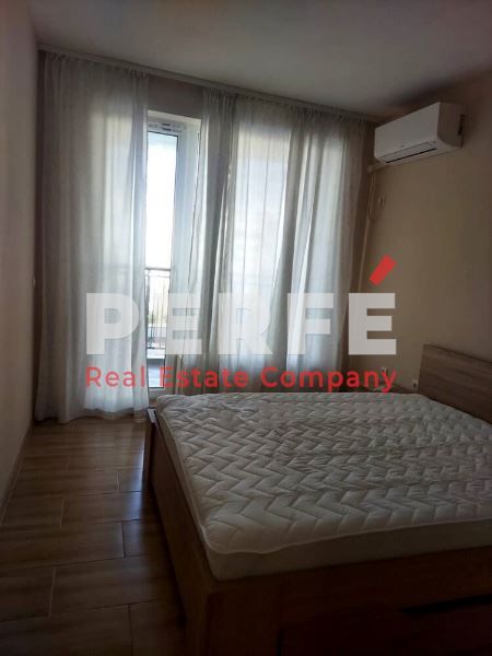 Дава се под наем Двустаен апартамент в Бургас, Изгрев - 80 кв.м за 561 € - Снимка #4