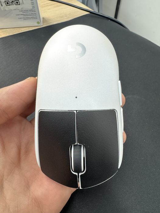 Mishka Superlight 2 pochti yengi