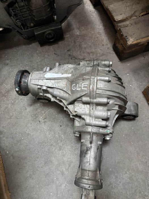 Mercedes GLE/GLS диференциал