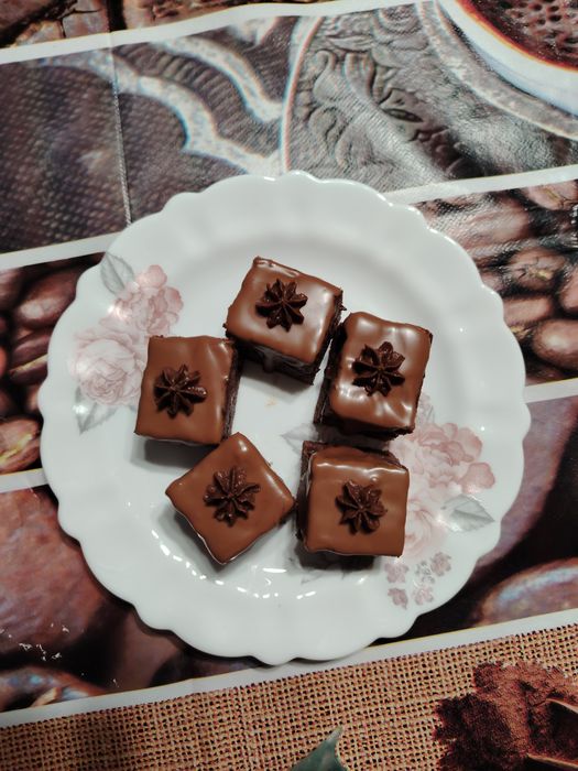 Prăjituri de casă artizanale