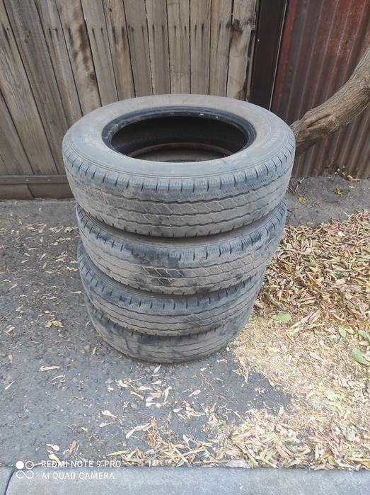 Продам резину б/у Газель