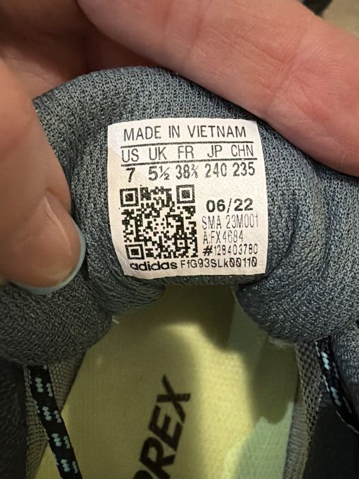 Маратонки  Terrex Gore Tex Adidas