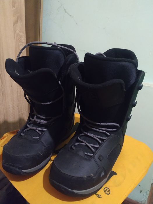 Продам ботинки для сноуборда