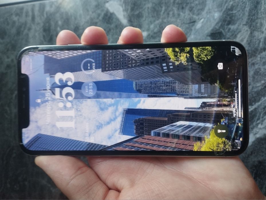 Iphone x sotiladi srochno