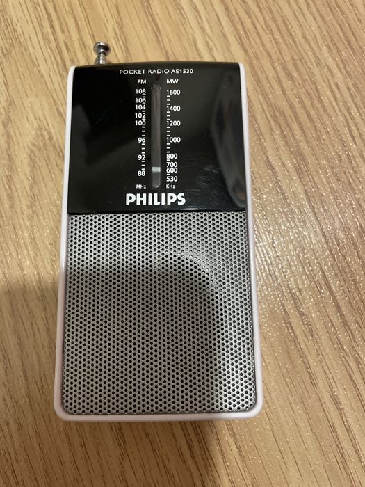 Radio Philips AE1530