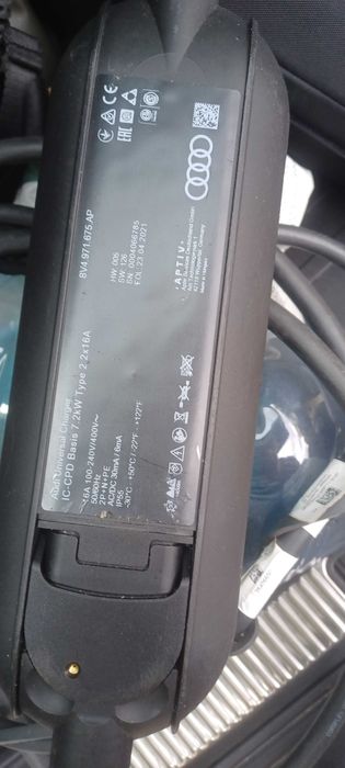 Vand statii pentru incarcare auto electrice