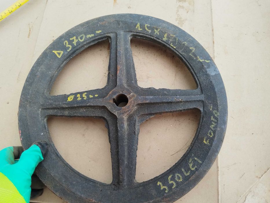 Fulie 37 cm cu o curea