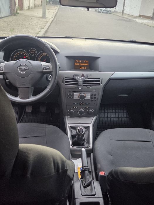 Vând opel astra h