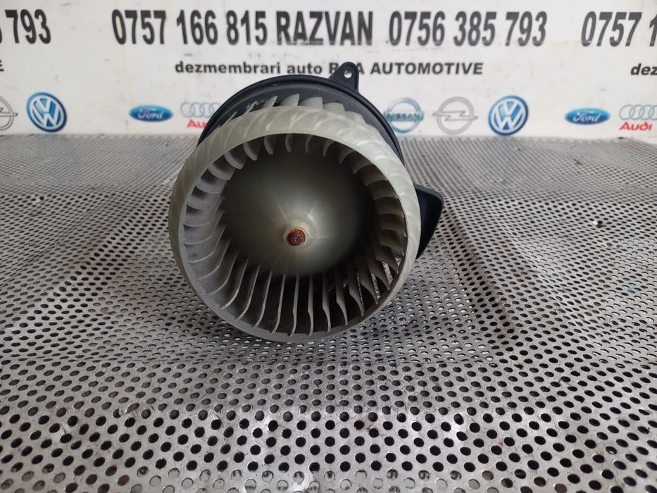Aeroterma Bord Ventilator Habitaclu Audi A6 4G C7 A7 An 2011-2012-2013-2014-2015-2016-2017-2018 Vol