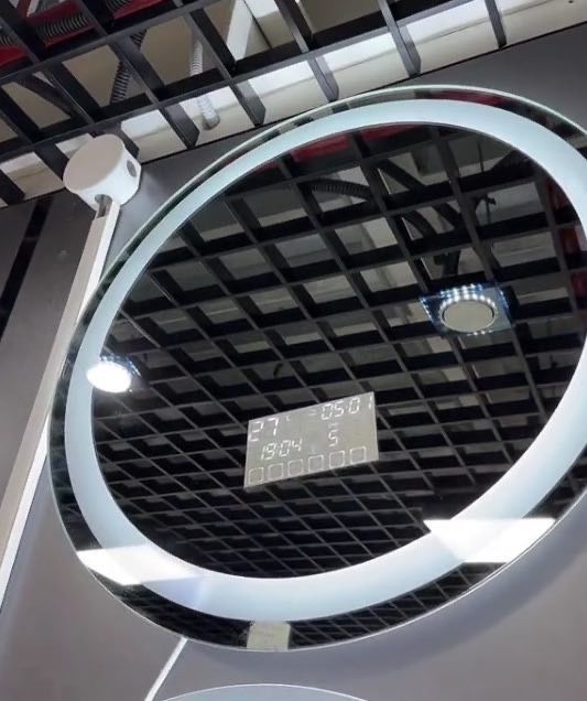 Умное зеркало для ванной.