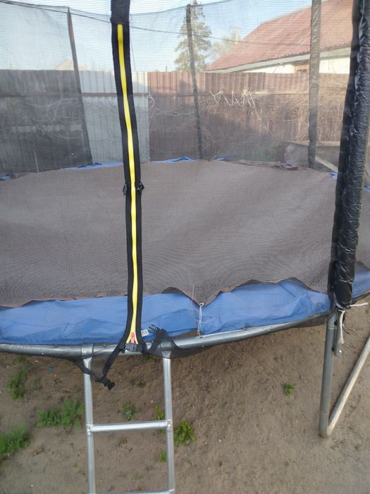Батут детский, каркасный.