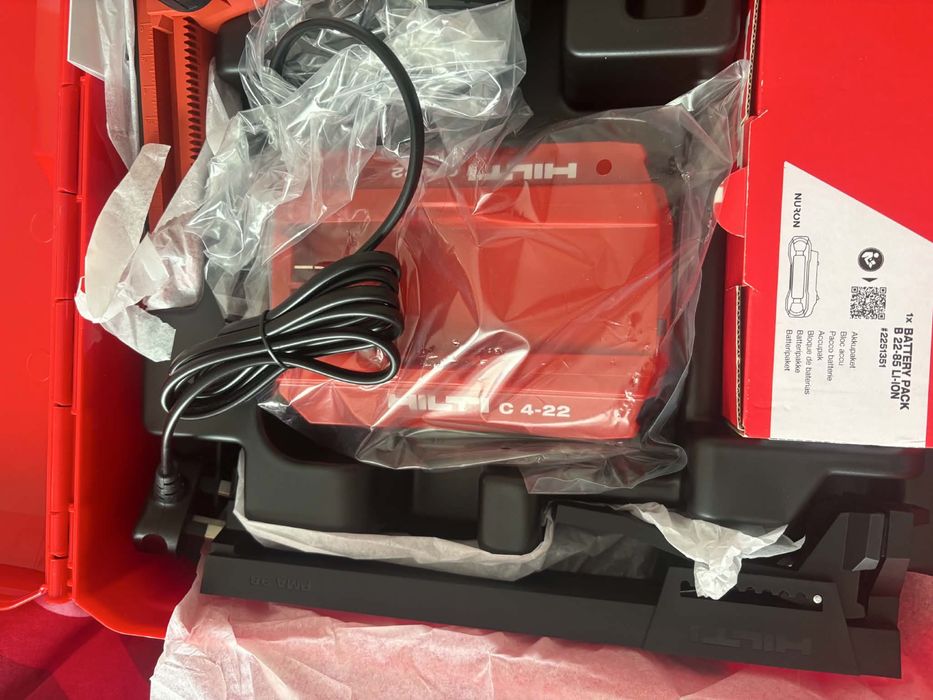 HILTI PM-50 + B22-110+ C4-230v