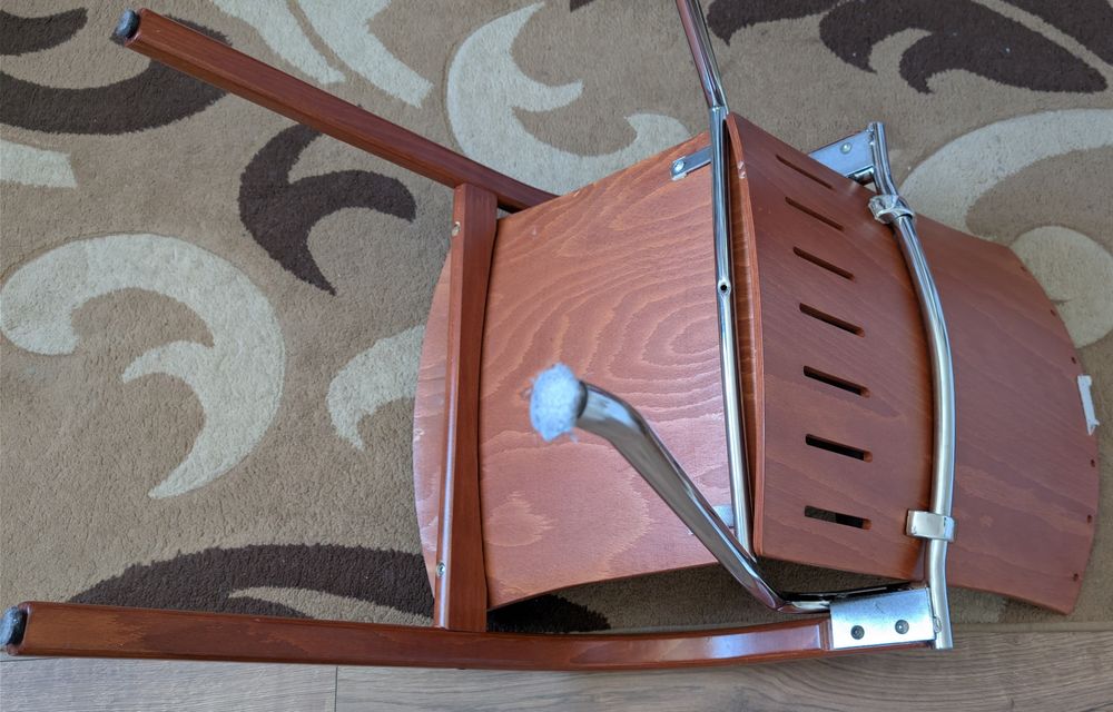 Scaune  din piele naturala