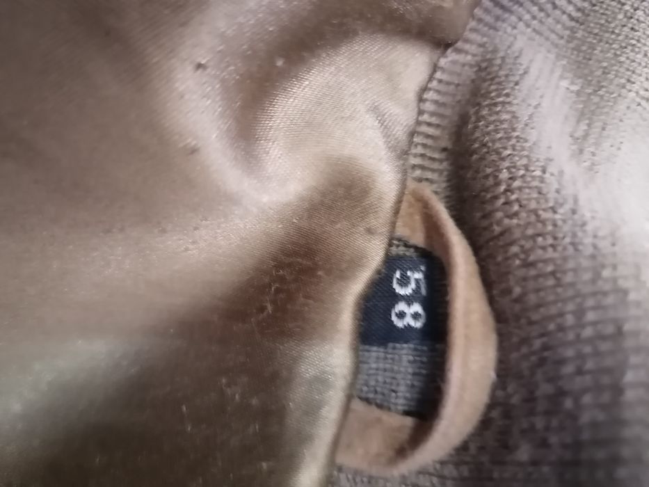 Haină de piele întoarsă (mărimea 58)