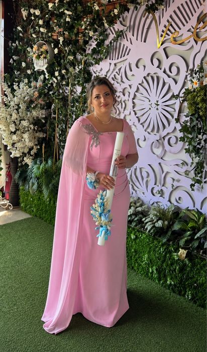 Rochita  roz de ocazie