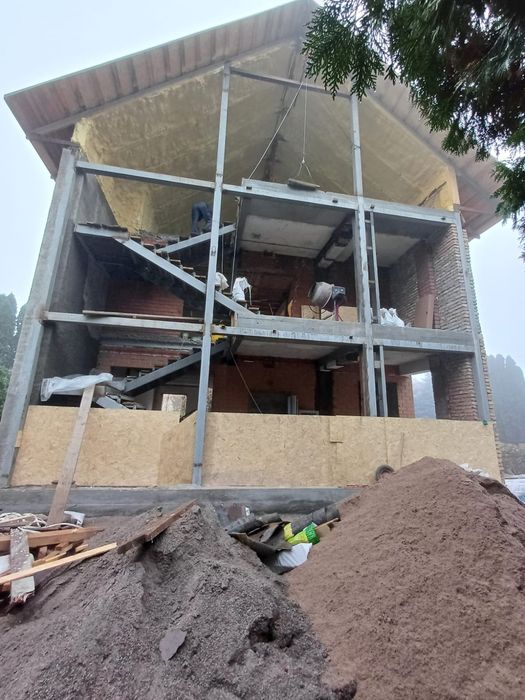 Реконструкция зданий и помещений • подряд • ИП