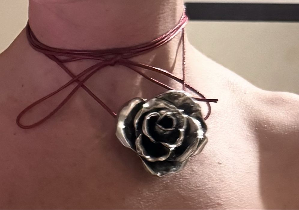 Стилно колие за врата