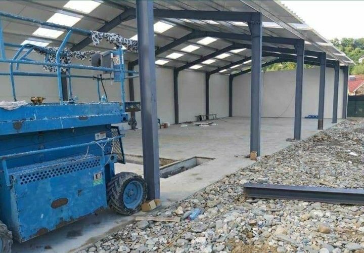 Vand hală metalică 10 X 10
