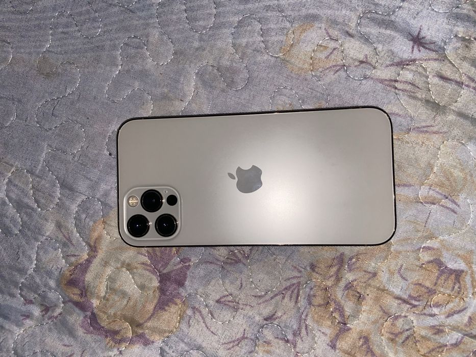 Продам Iphone 12 pro 128gb