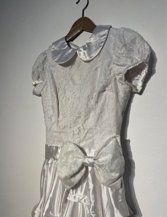 Rochie mireasa la comanda