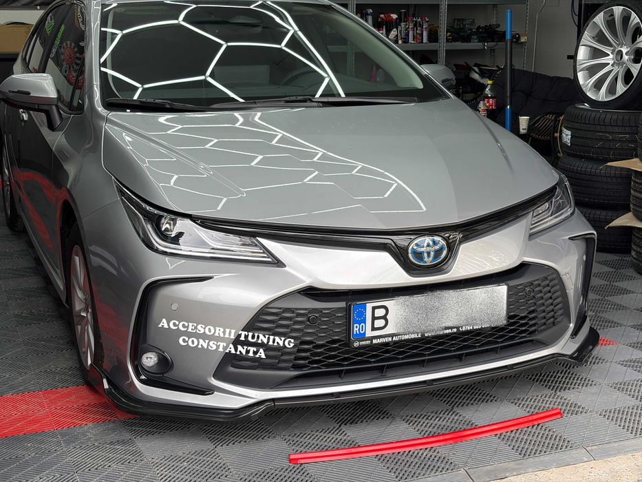 Prelungire Bara Fata - Lip Toyota Corolla 2019+ - 4 PIESE
