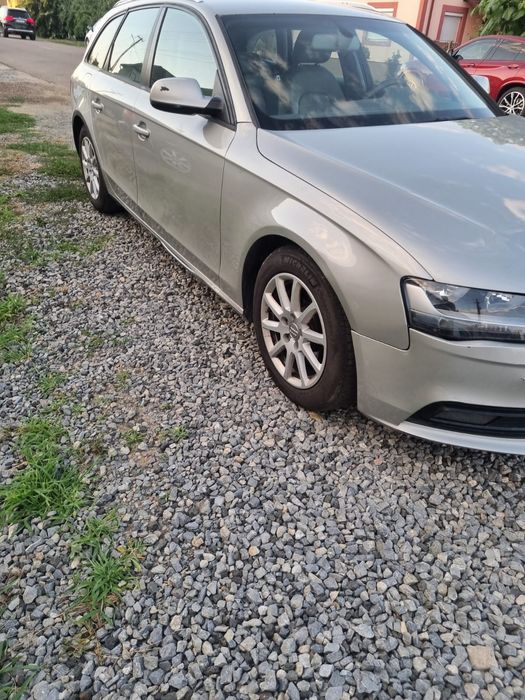 AUDI A4 Avant 2012 — imagine 2
