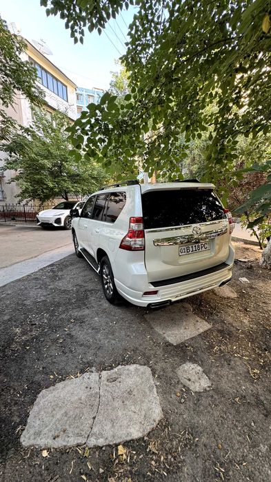 Toyota Land Cruiser Prado 150