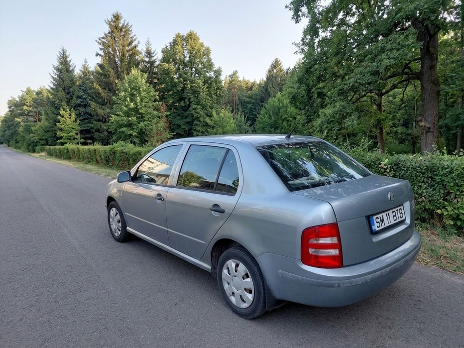 Škoda Fabia Sedan