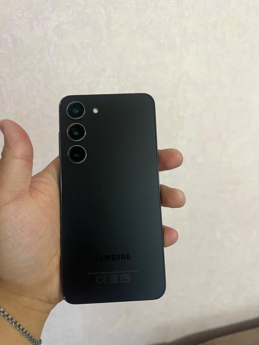 Самсунг с 23.   .