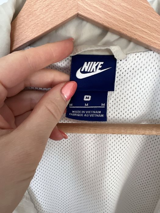 Мъжка ветровка Nike