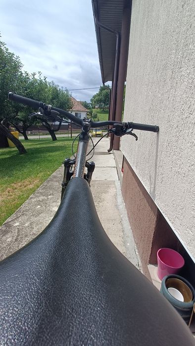 Bicicletă ARINOS full suspansion Rockshock